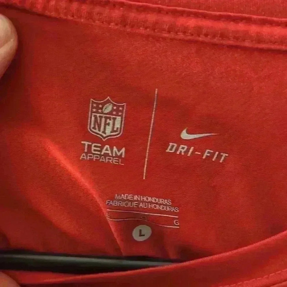 Dry fit New England Patriots NFL tshirt, red and white, size large - Picture 5 of 8